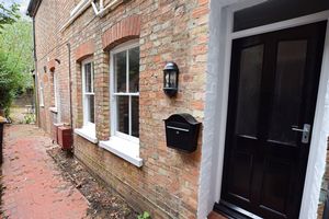 Private Entrance- click for photo gallery